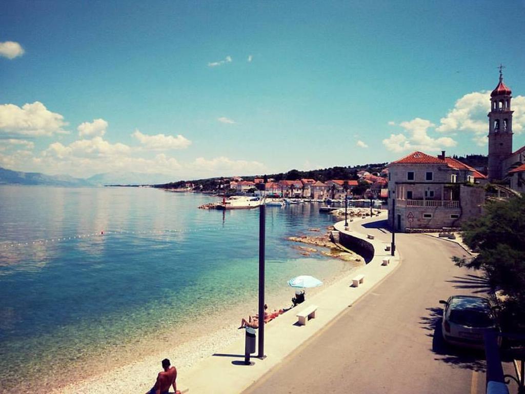 Holiday Home Lucica Sutivan Exterior photo